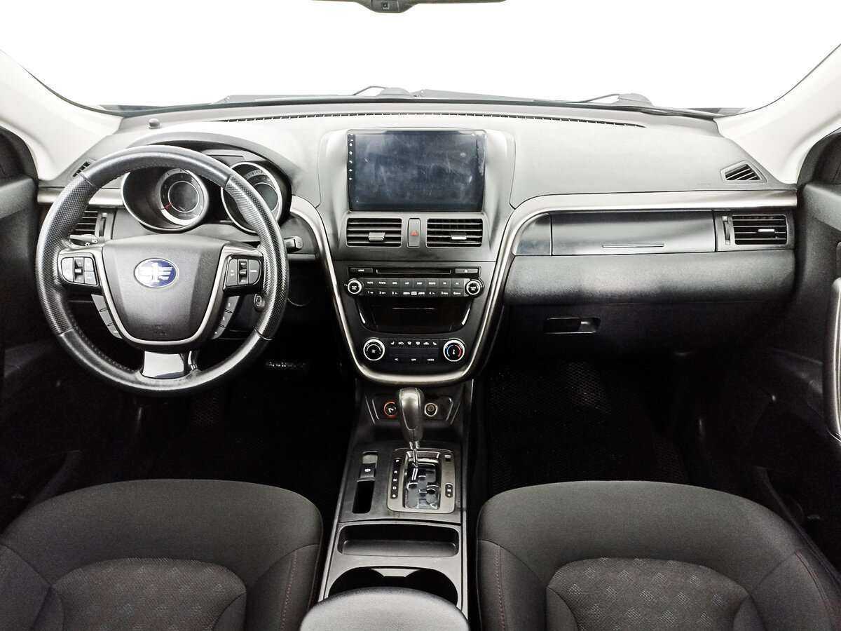 FAW Besturn X80 с пробегом — 2017 год. Фото: #11