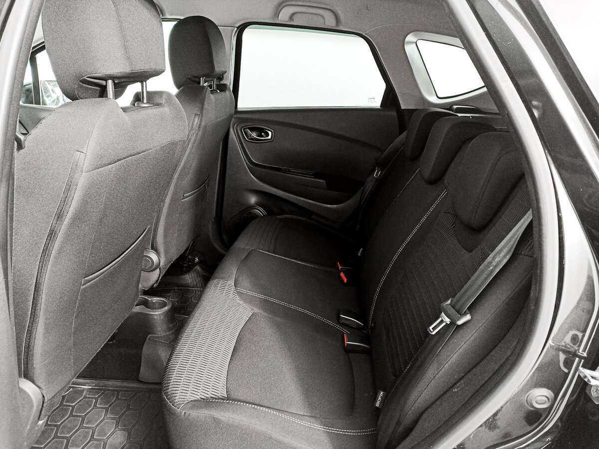 Renault Kaptur с пробегом — 2016 год. Фото: #7