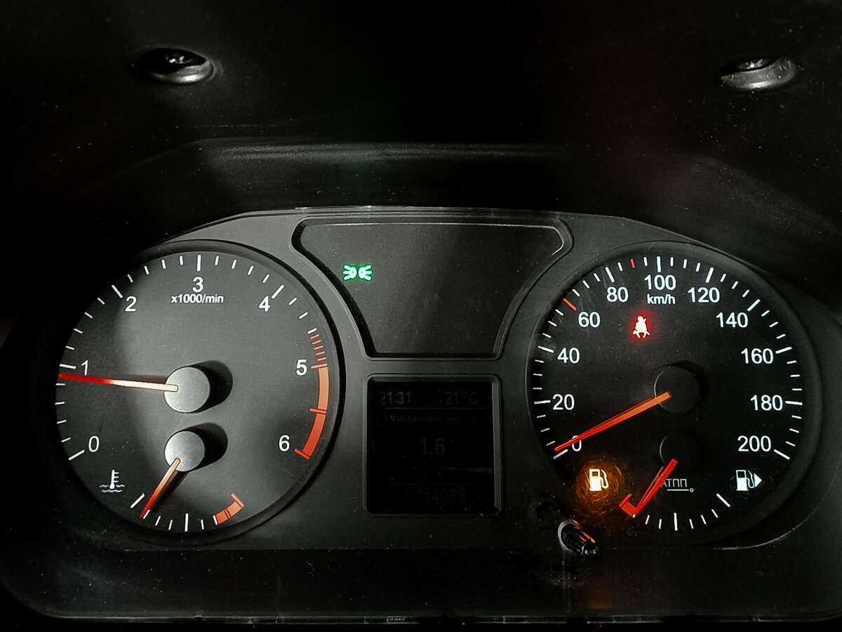 УАЗ Patriot с пробегом — 2016 год. Фото: #10