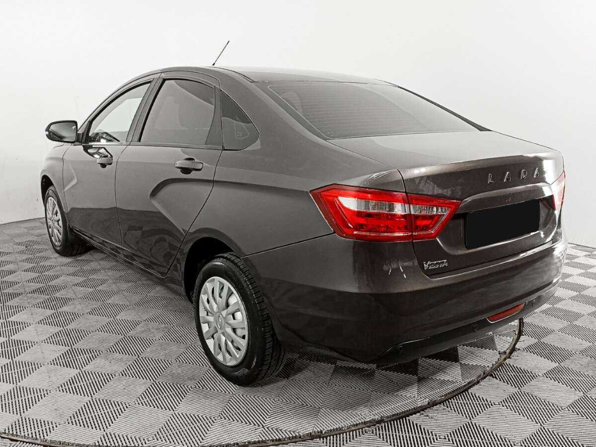 Lada (ВАЗ) Vesta с пробегом — 2021 год. Фото: #6