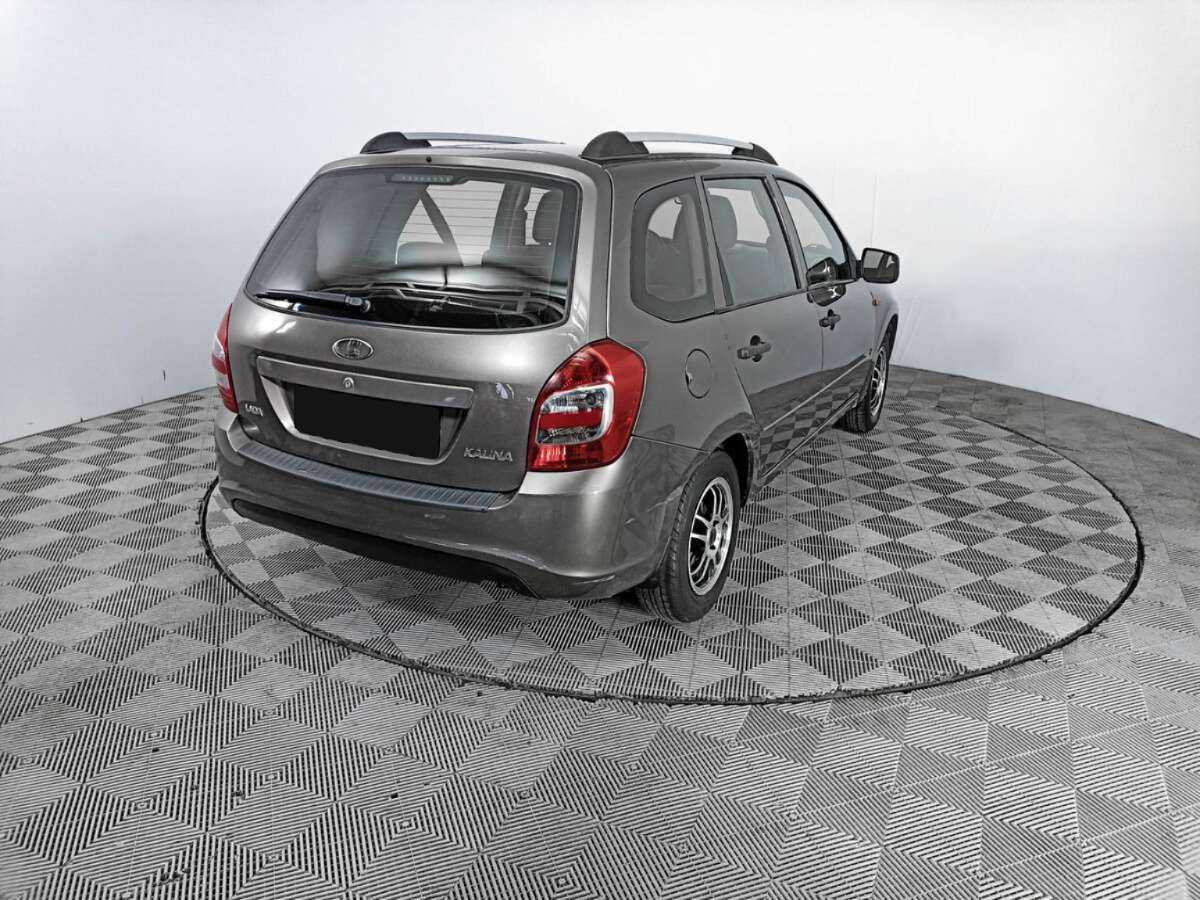 Lada (ВАЗ) Kalina с пробегом — 2015 год. Фото: #4