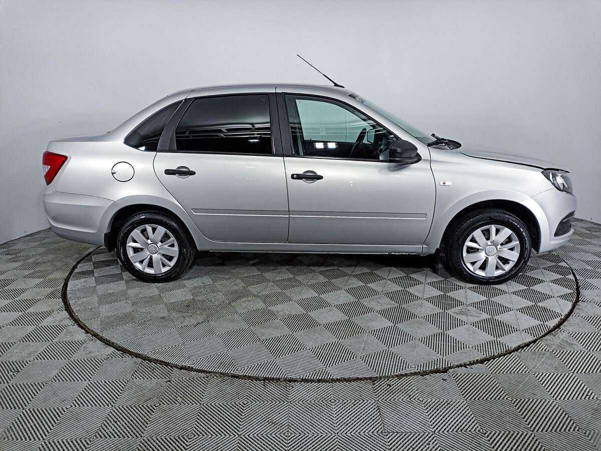 Lada (ВАЗ) Granta с пробегом — 2018 год. Фото: #3