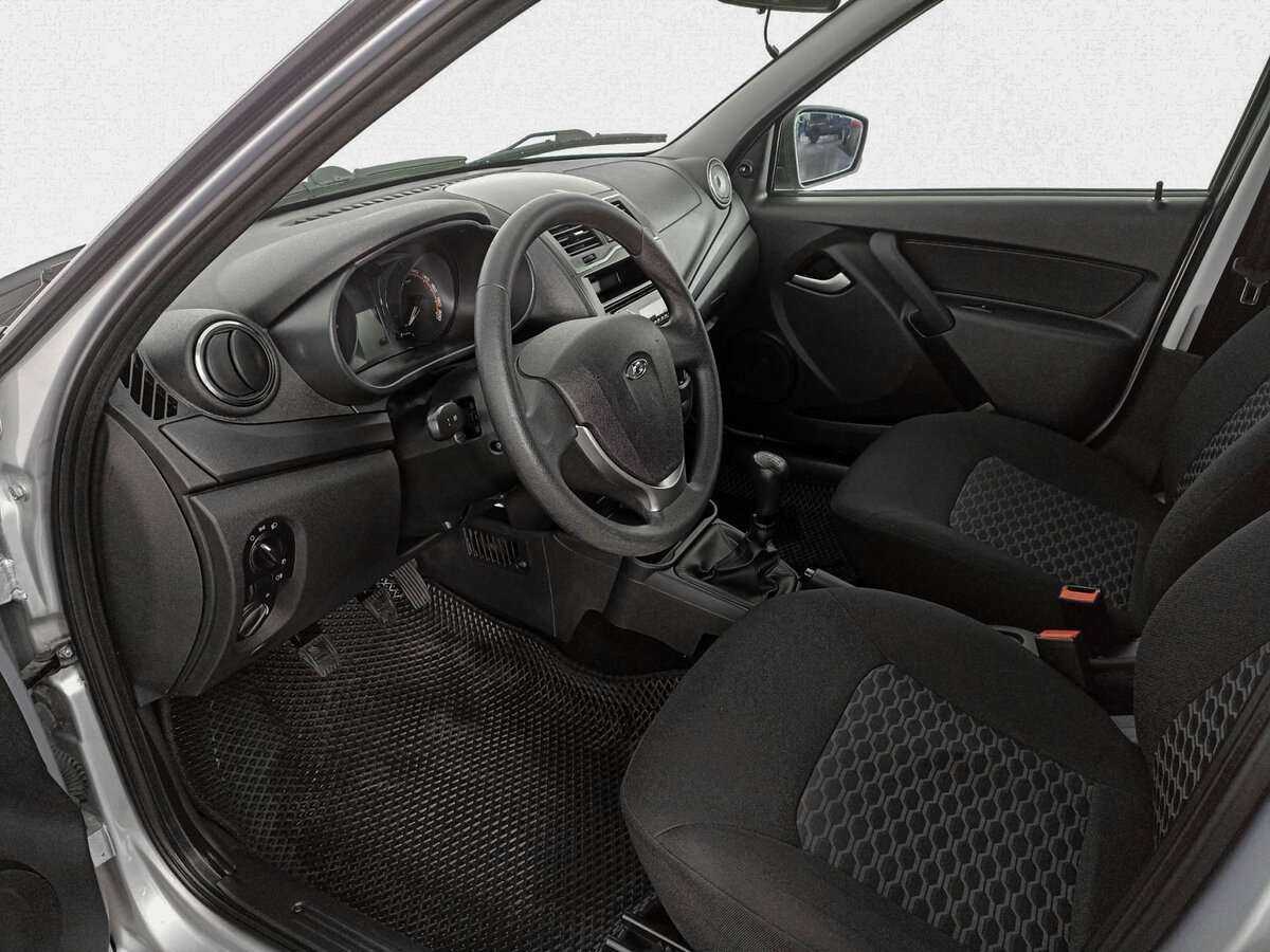 Lada (ВАЗ) Granta с пробегом — 2018 год. Фото: #13