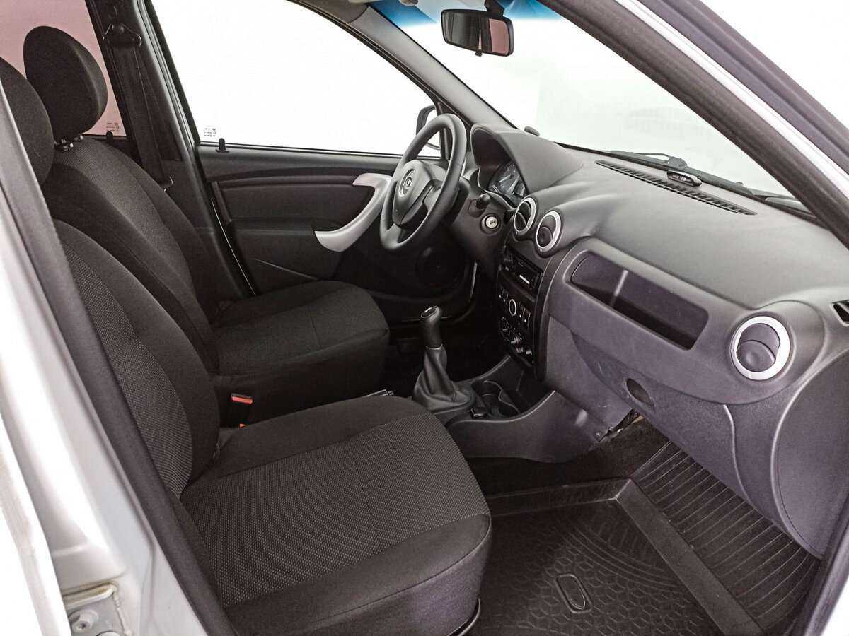 Lada (ВАЗ) Largus с пробегом — 2017 год. Фото: #10