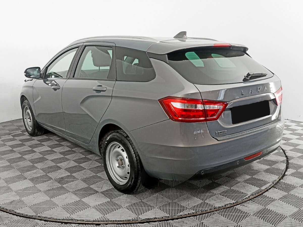 Lada (ВАЗ) Vesta с пробегом — 2017 год. Фото: #6