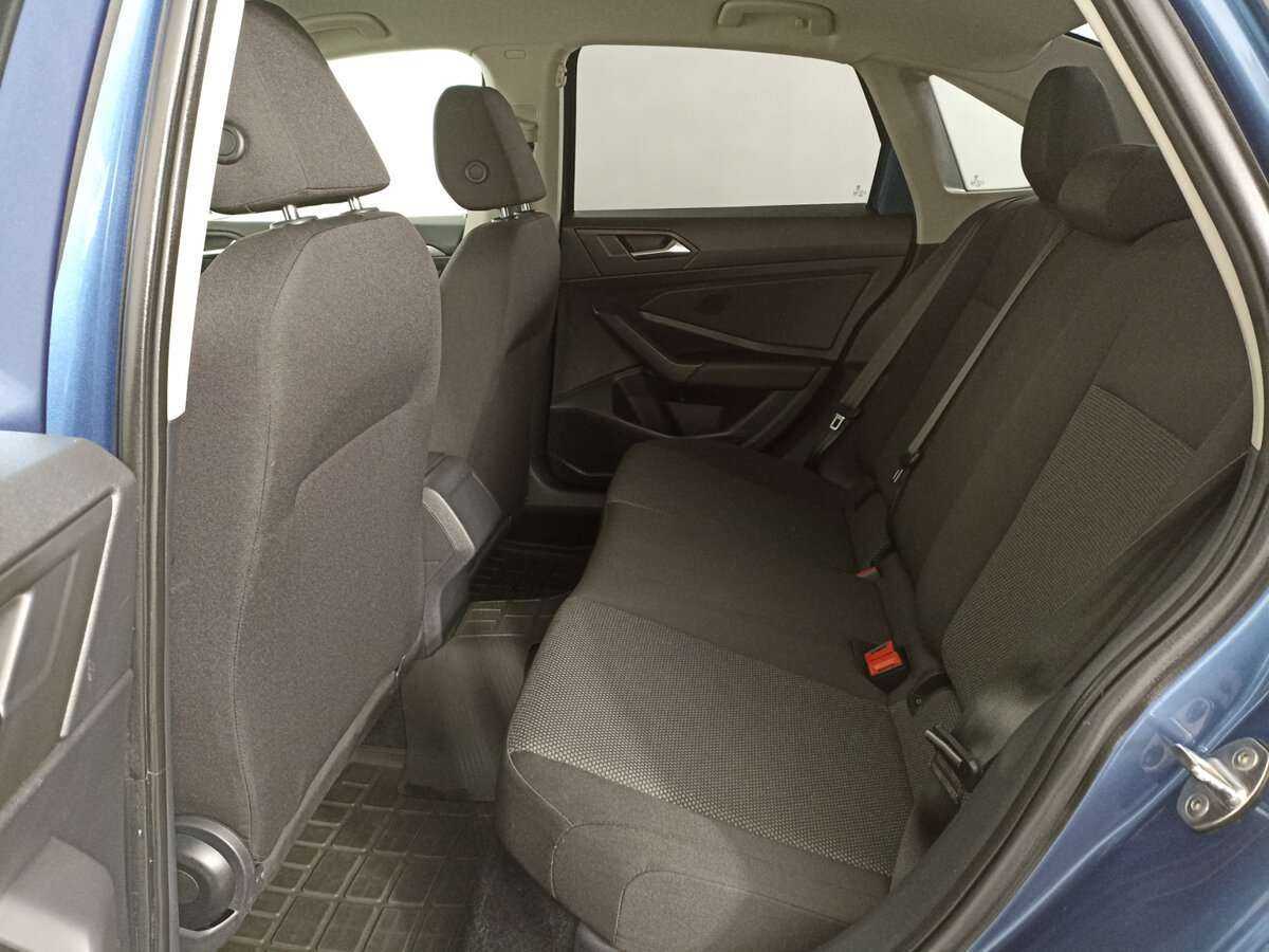 Volkswagen Jetta с пробегом — 2020 год. Фото: #9