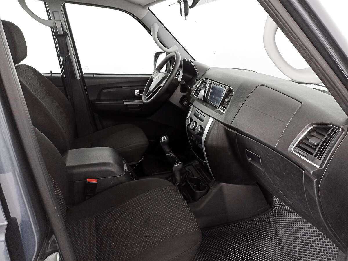 УАЗ Patriot с пробегом — 2019 год. Фото: #7