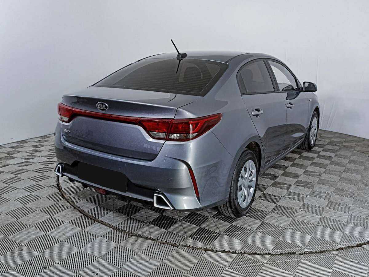 Kia Rio с пробегом — 2021 год. Фото: #3