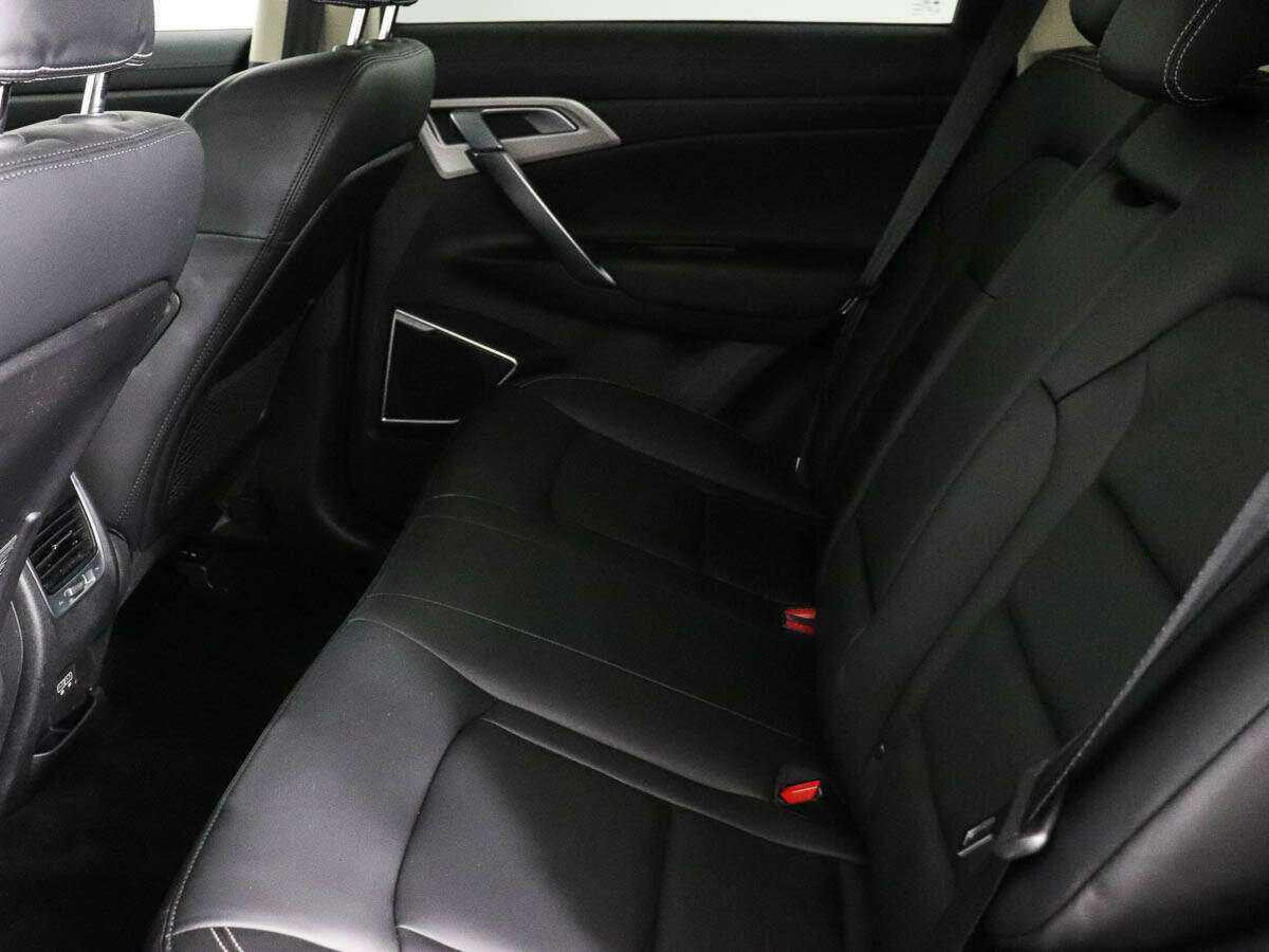 Geely Atlas с пробегом — 2021 год. Фото: #8