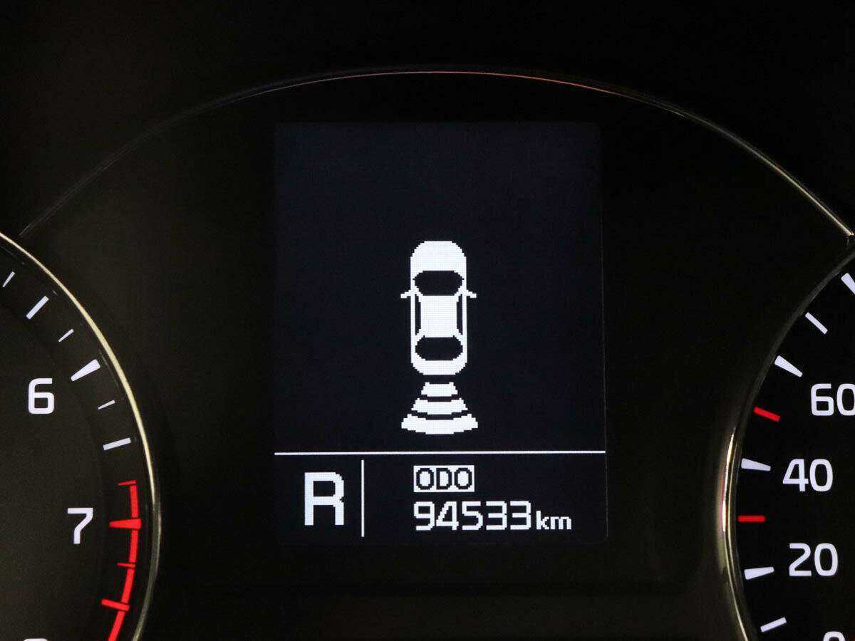 Kia Cerato с пробегом — 2015 год. Фото: #8