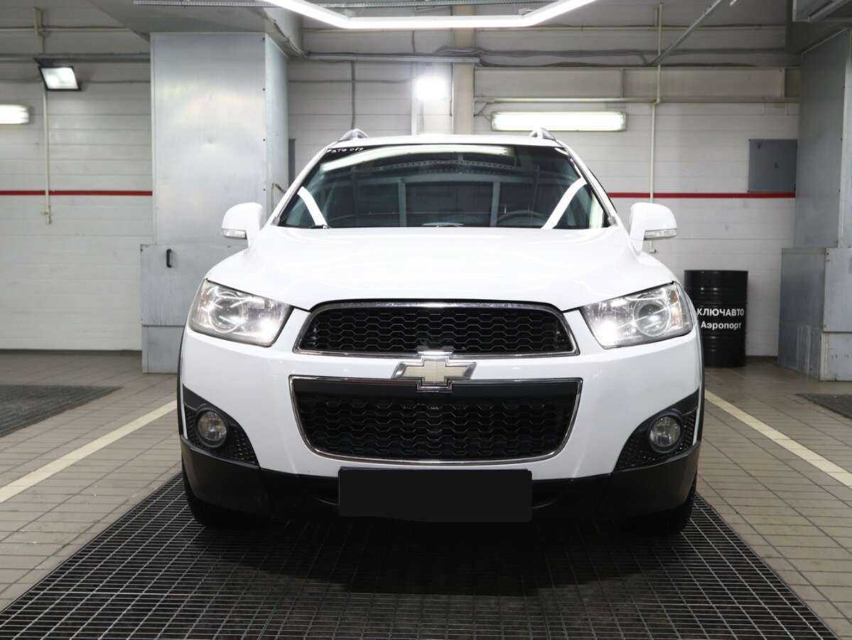 Chevrolet Captiva с пробегом — 2012 год. Фото: #2