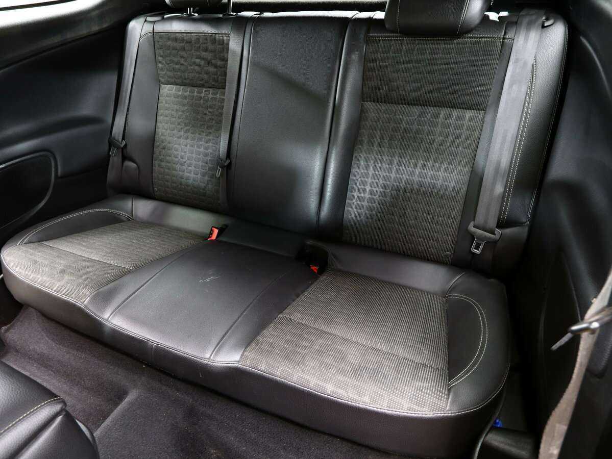 Opel Astra с пробегом — 2014 год. Фото: #13