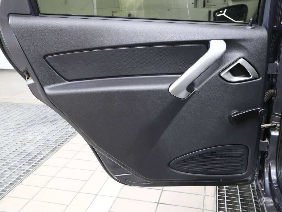 Lada (ВАЗ) Granta с пробегом — 2020 год. Фото: #15