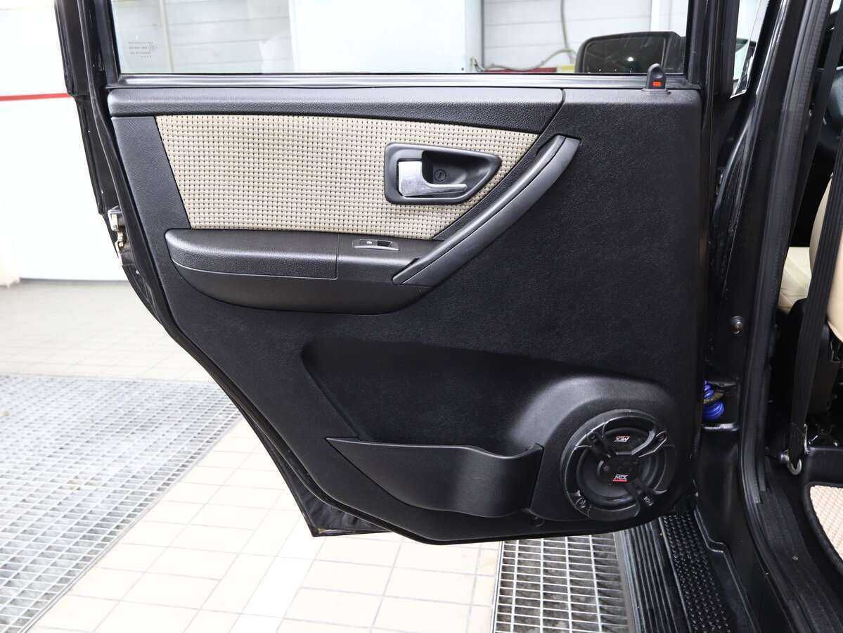 УАЗ Patriot с пробегом — 2014 год. Фото: #7