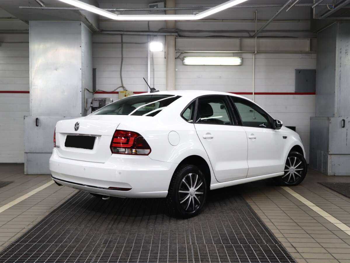 Volkswagen Polo с пробегом — 2019 год. Фото: #3
