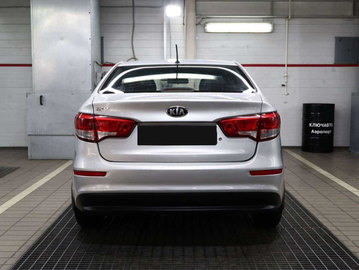 Kia Rio с пробегом — 2016 год. Фото: #4