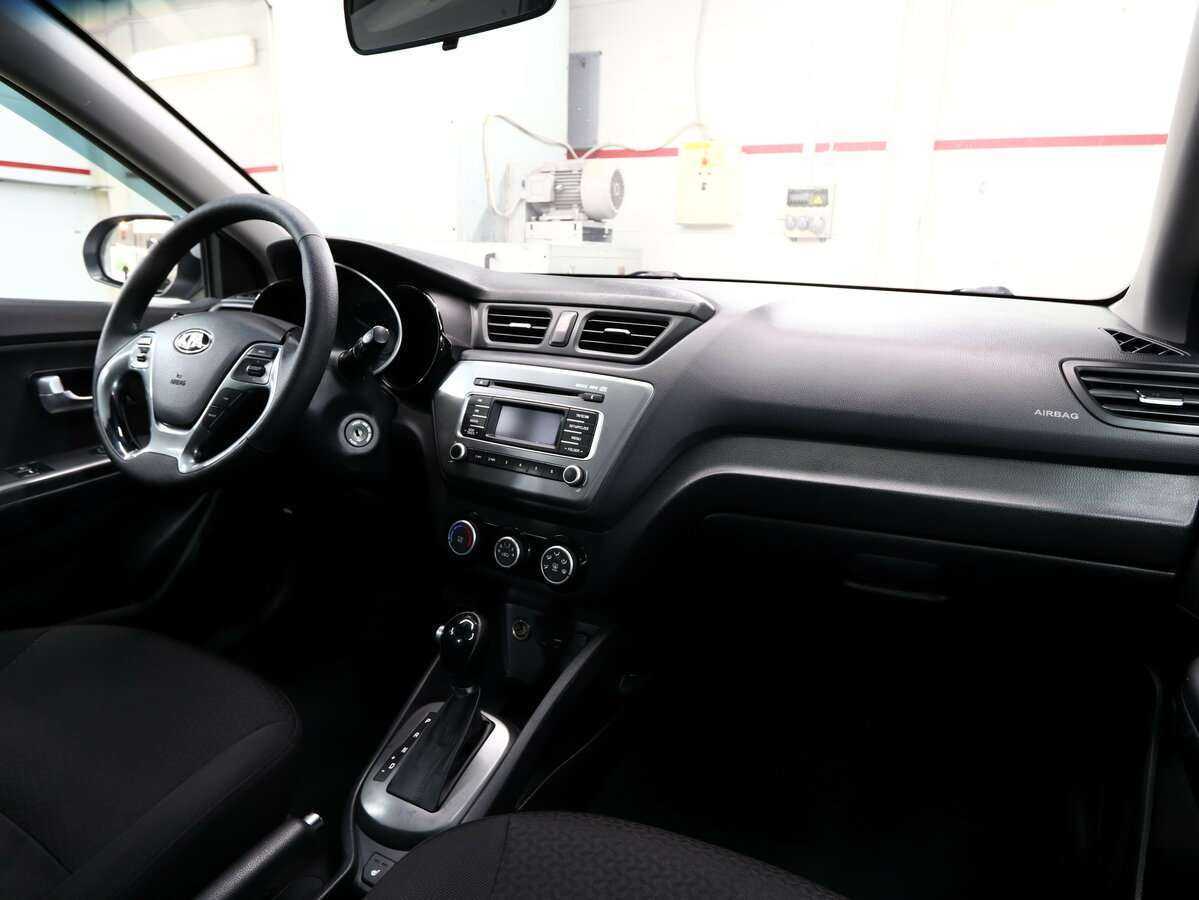 Kia Rio с пробегом — 2016 год. Фото: #8