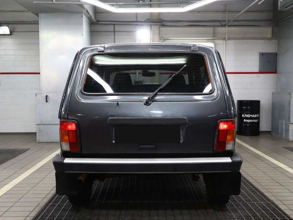 Lada (ВАЗ) 2131 (4x4) с пробегом — 2016 год. Фото: #2