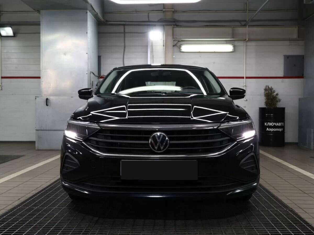 Volkswagen Polo с пробегом — 2021 год. Фото: #2