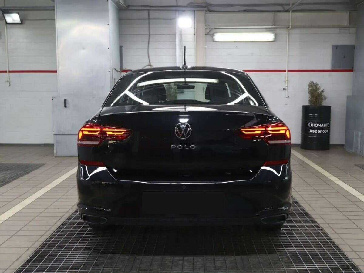 Volkswagen Polo с пробегом — 2021 год. Фото: #3