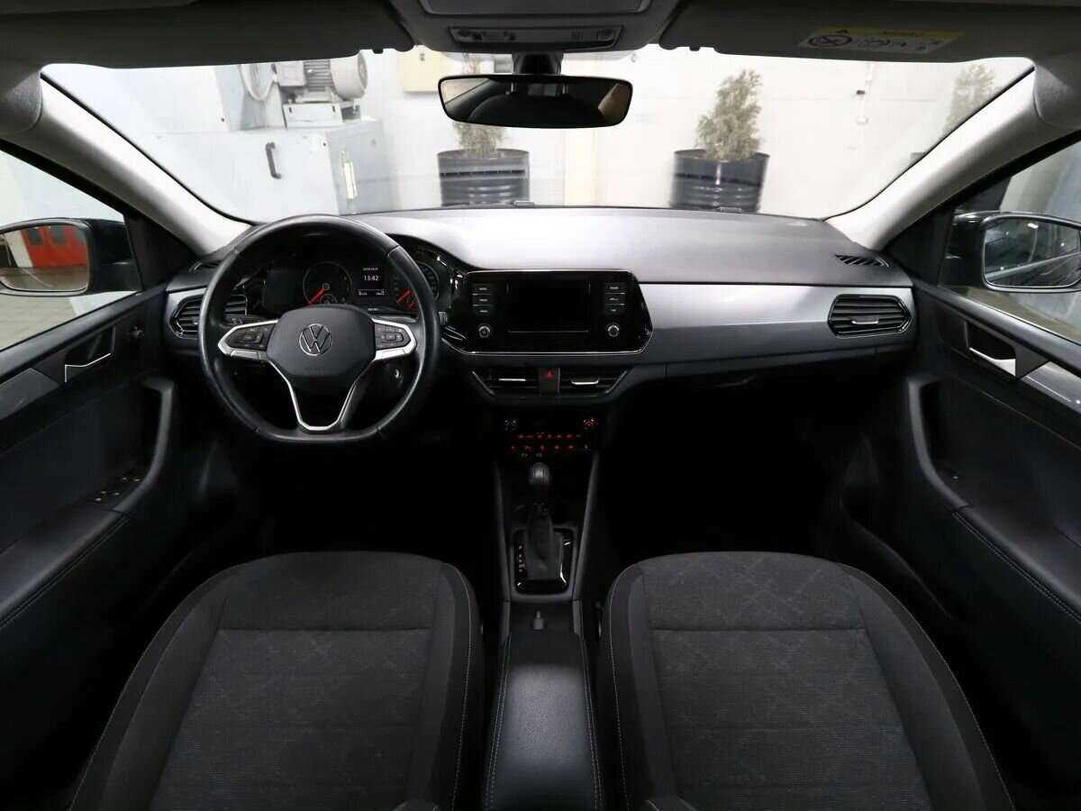 Volkswagen Polo с пробегом — 2021 год. Фото: #14