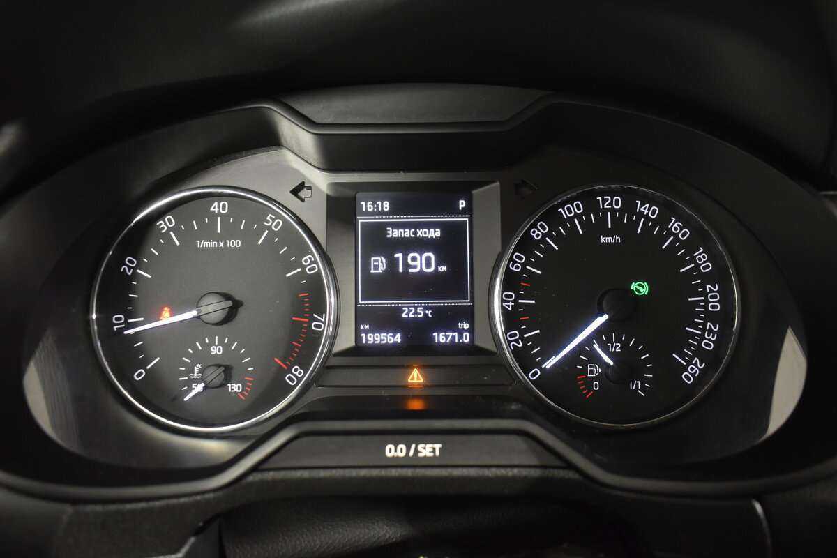 Skoda Octavia с пробегом — 2014 год. Фото: #17