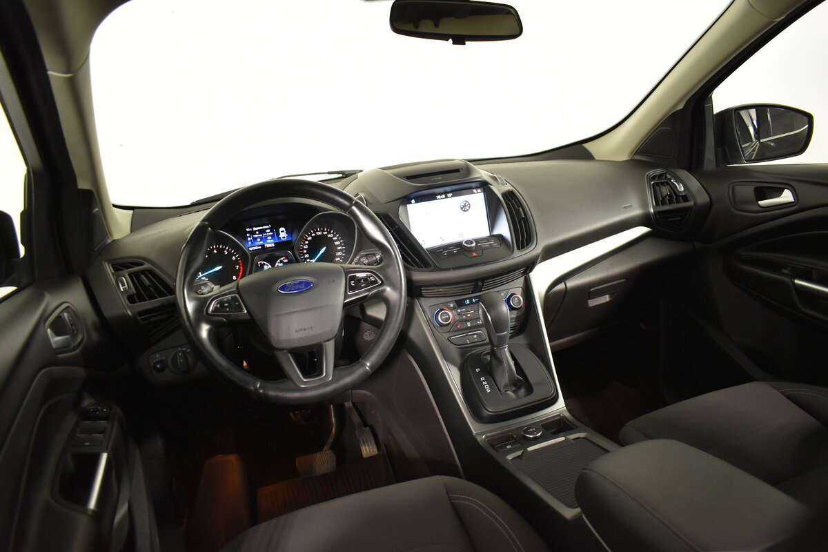 Ford Kuga с пробегом — 2017 год. Фото: #10
