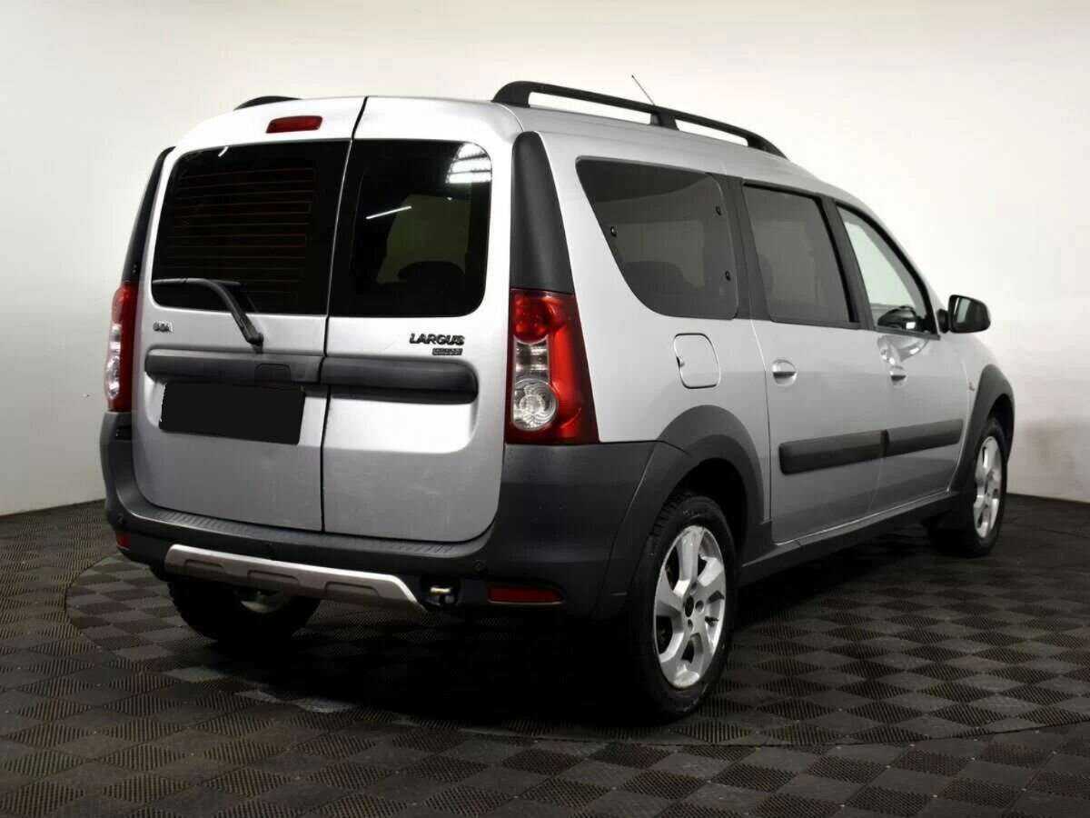Lada (ВАЗ) Largus с пробегом — 2019 год. Фото: #3
