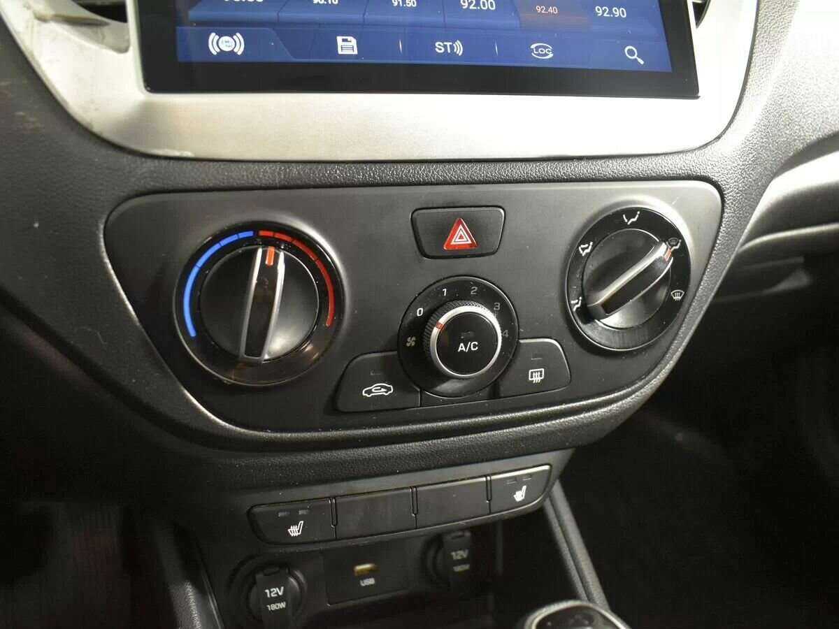 Hyundai Solaris с пробегом — 2020 год. Фото: #13