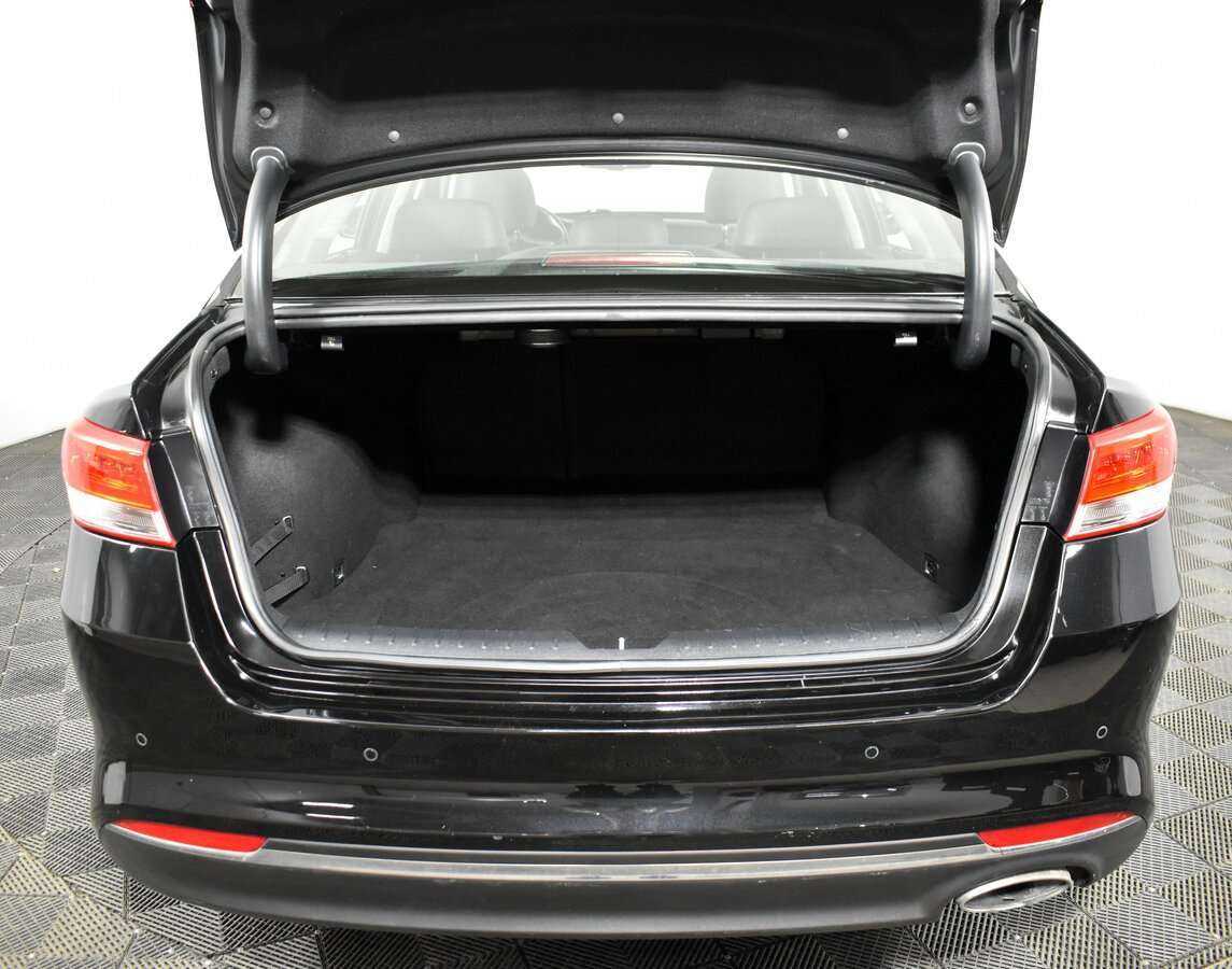 Kia Optima с пробегом — 2016 год. Фото: #7