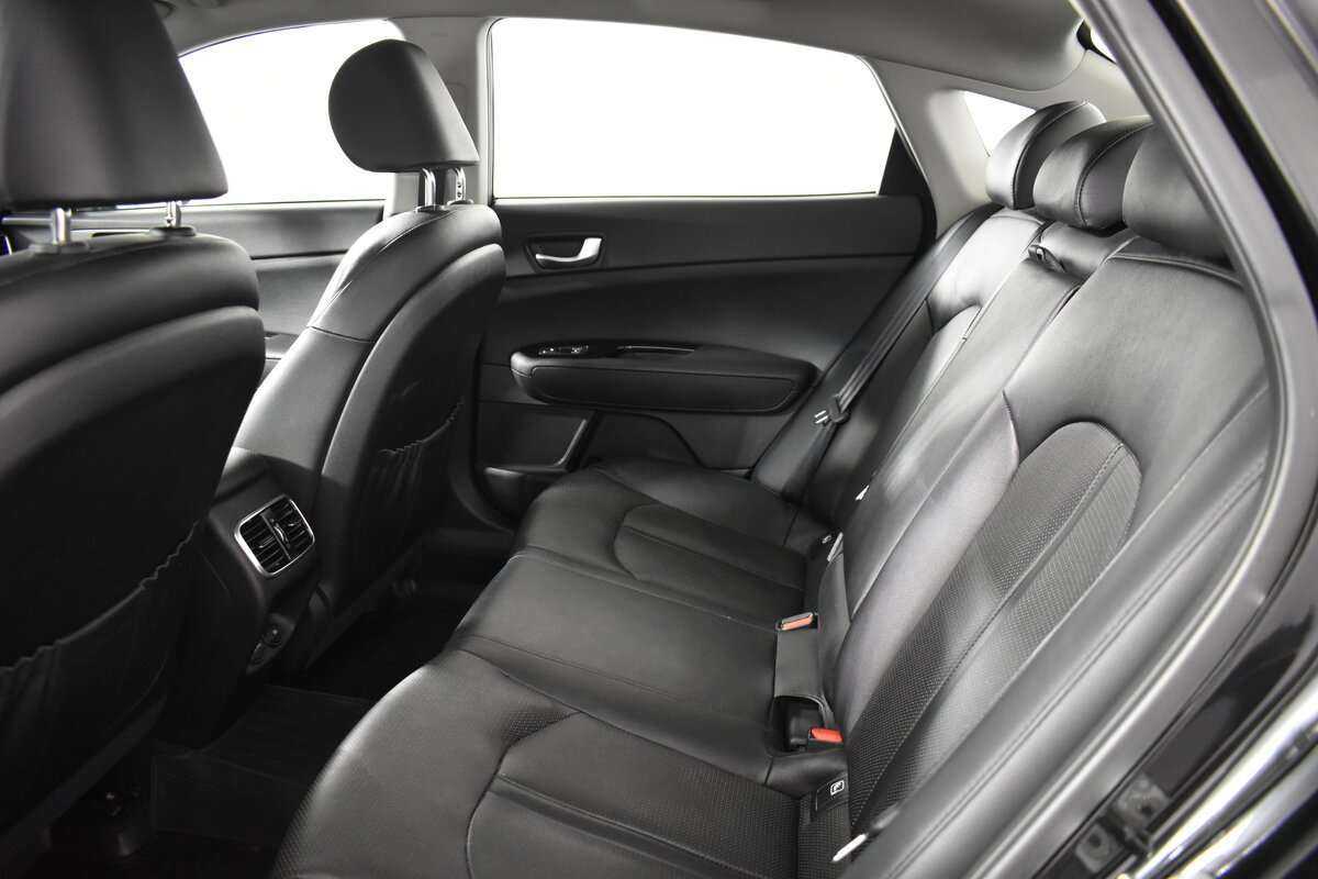 Kia Optima с пробегом — 2016 год. Фото: #10
