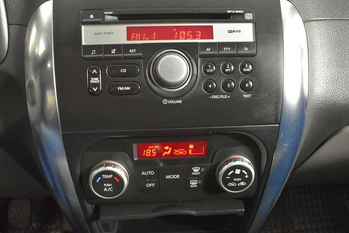 Suzuki SX4 с пробегом — 2013 год. Фото: #13