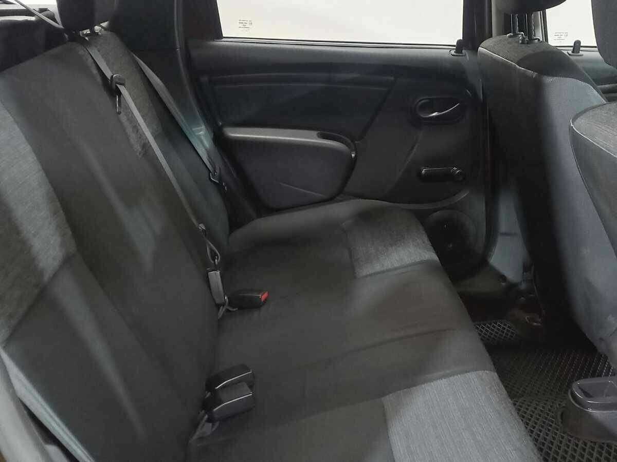 Renault Duster с пробегом — 2012 год. Фото: #10