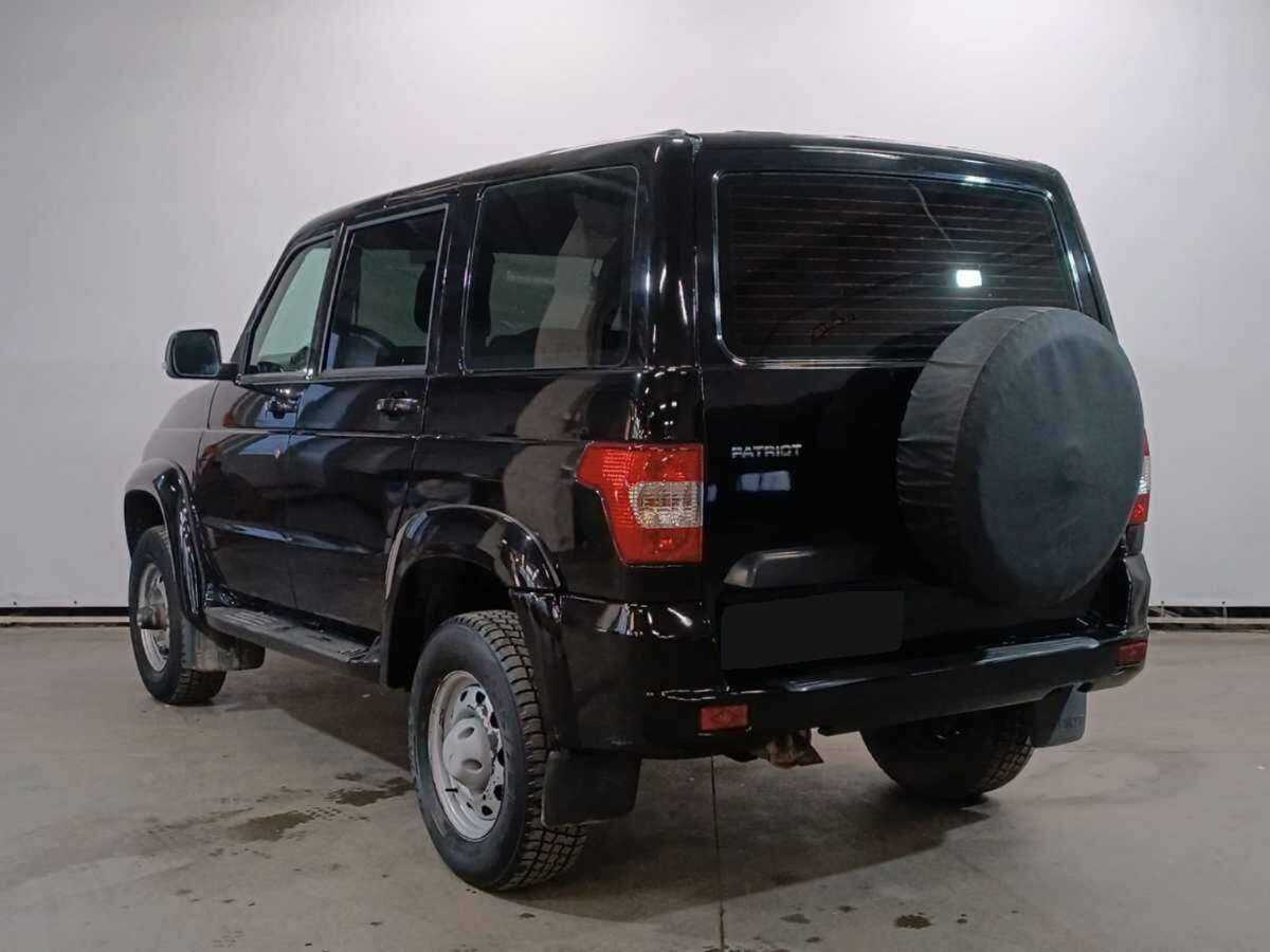 УАЗ Patriot с пробегом — 2017 год. Фото: #3