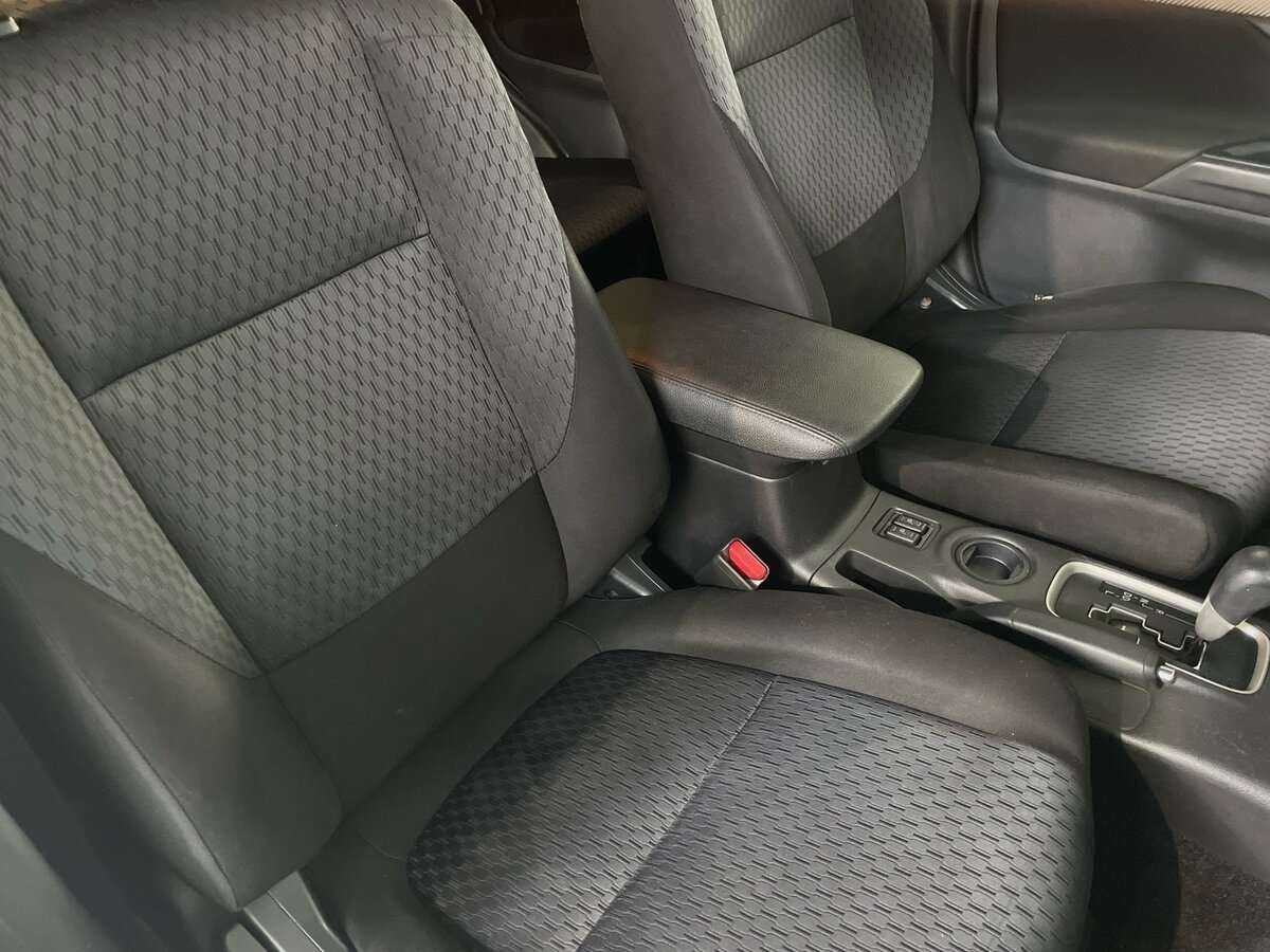 Mitsubishi Outlander с пробегом — 2013 год. Фото: #14