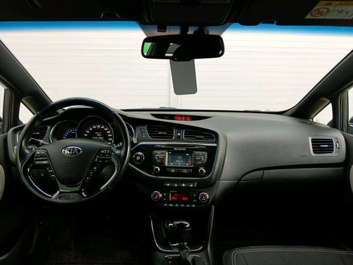 Kia Ceed с пробегом — 2015 год. Фото: #8
