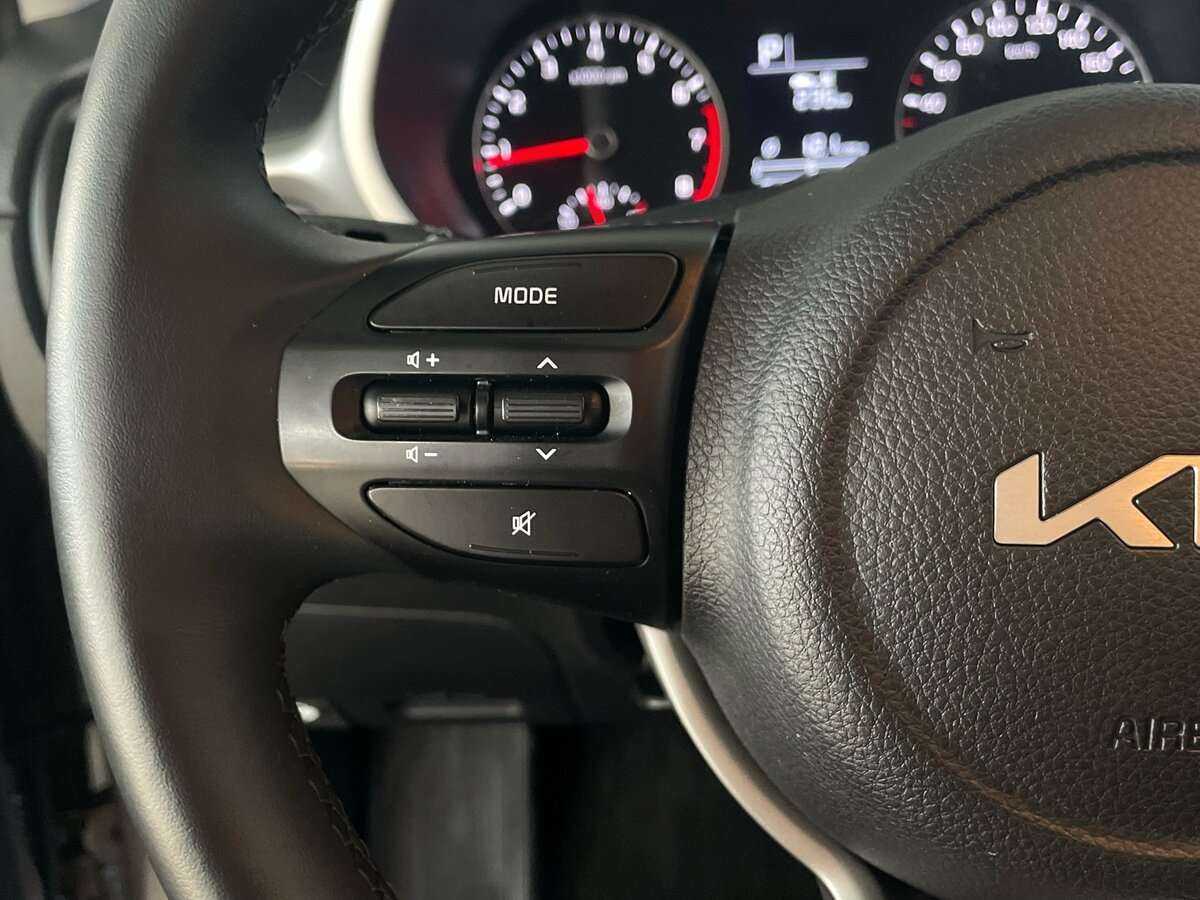 Kia Rio с пробегом — 2022 год. Фото: #10