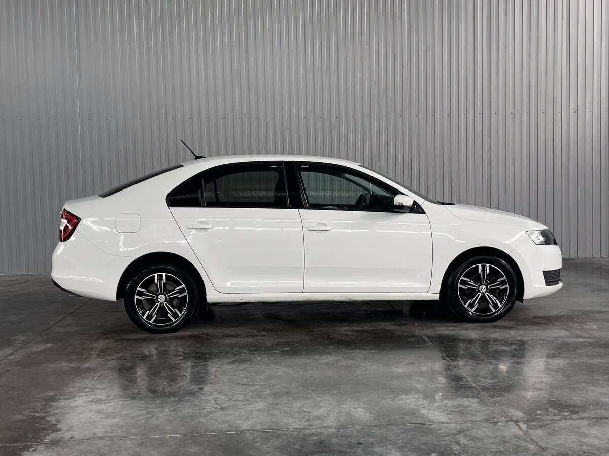 Skoda Rapid с пробегом — 2019 год. Фото: #3