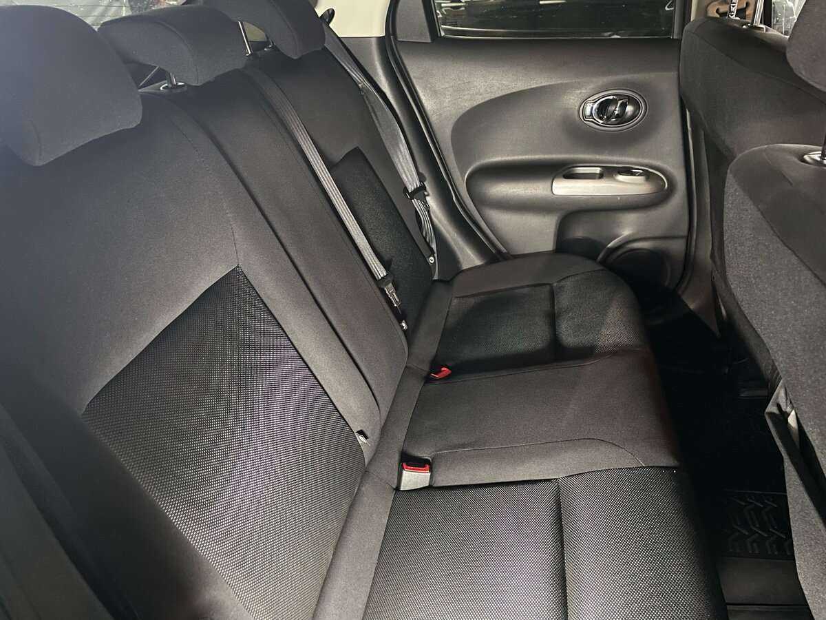 Nissan Juke с пробегом — 2012 год. Фото: #12