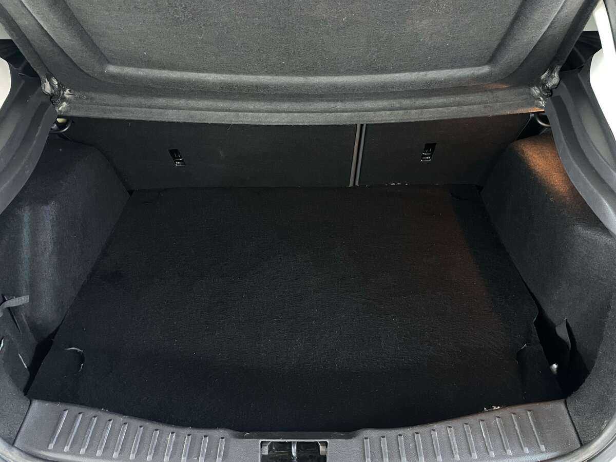 Ford Focus с пробегом — 2014 год. Фото: #23