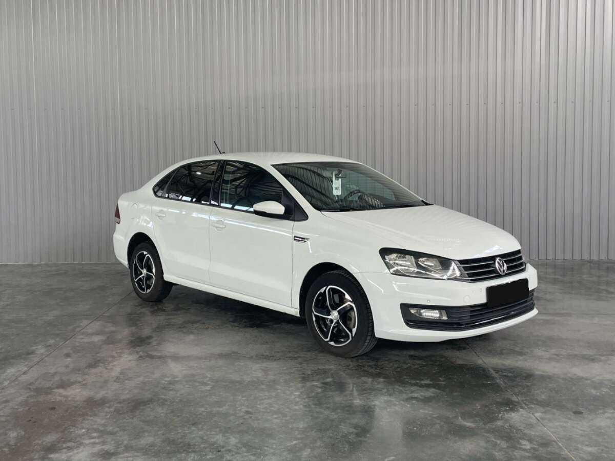 Volkswagen Polo с пробегом — 2018 год. Фото: #2