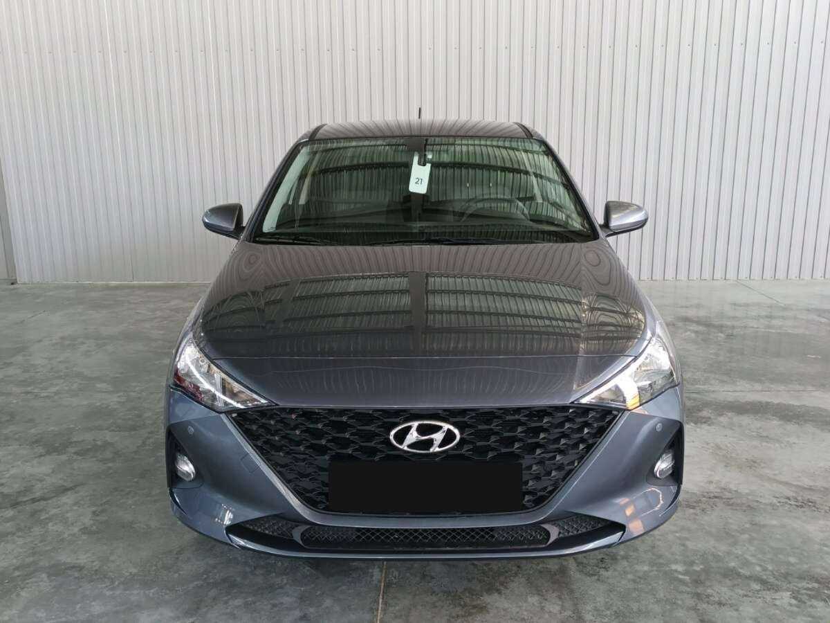 Hyundai Solaris с пробегом — 2022 год. Фото: #1
