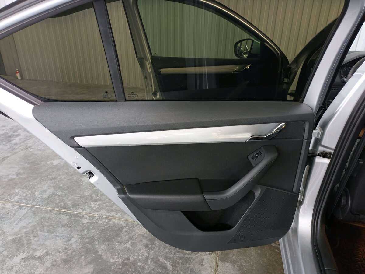 Купить Шкода Октавия, 2014, 132 058 км.. Фото: #16