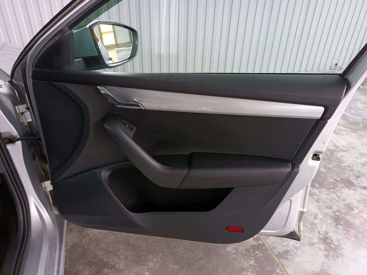 Купить Шкода Октавия, 2014, 132 058 км.. Фото: #18