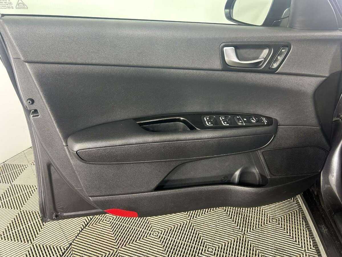 Kia Optima с пробегом — 2017 год. Фото: #7