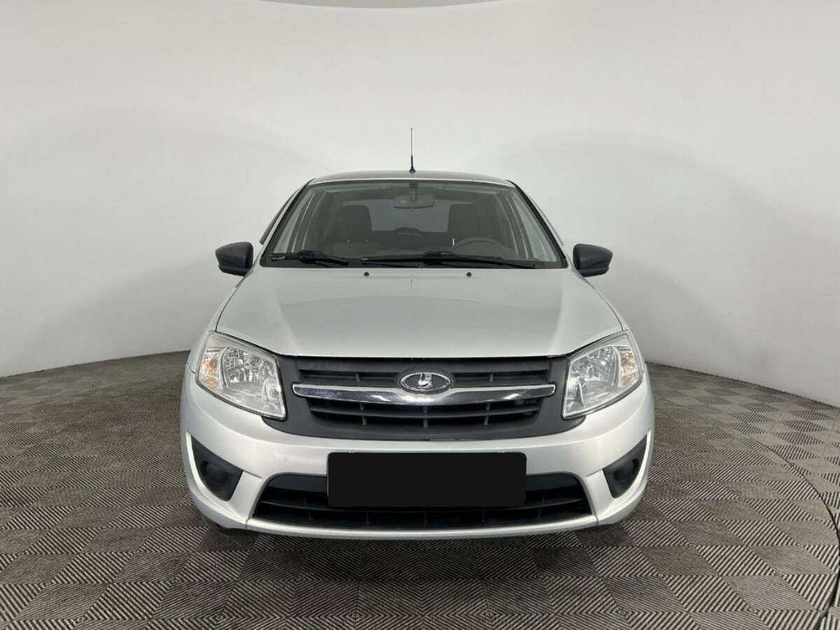 Lada (ВАЗ) Granta с пробегом — 2017 год. Фото: #1