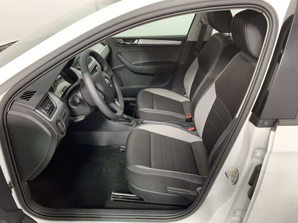 Купить Шкода Рапид, 2019, 29 610 км.. Фото: #13