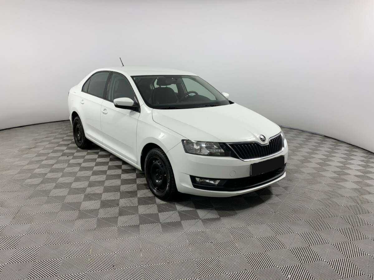 Skoda Rapid с пробегом — 2019 год. Фото: #2