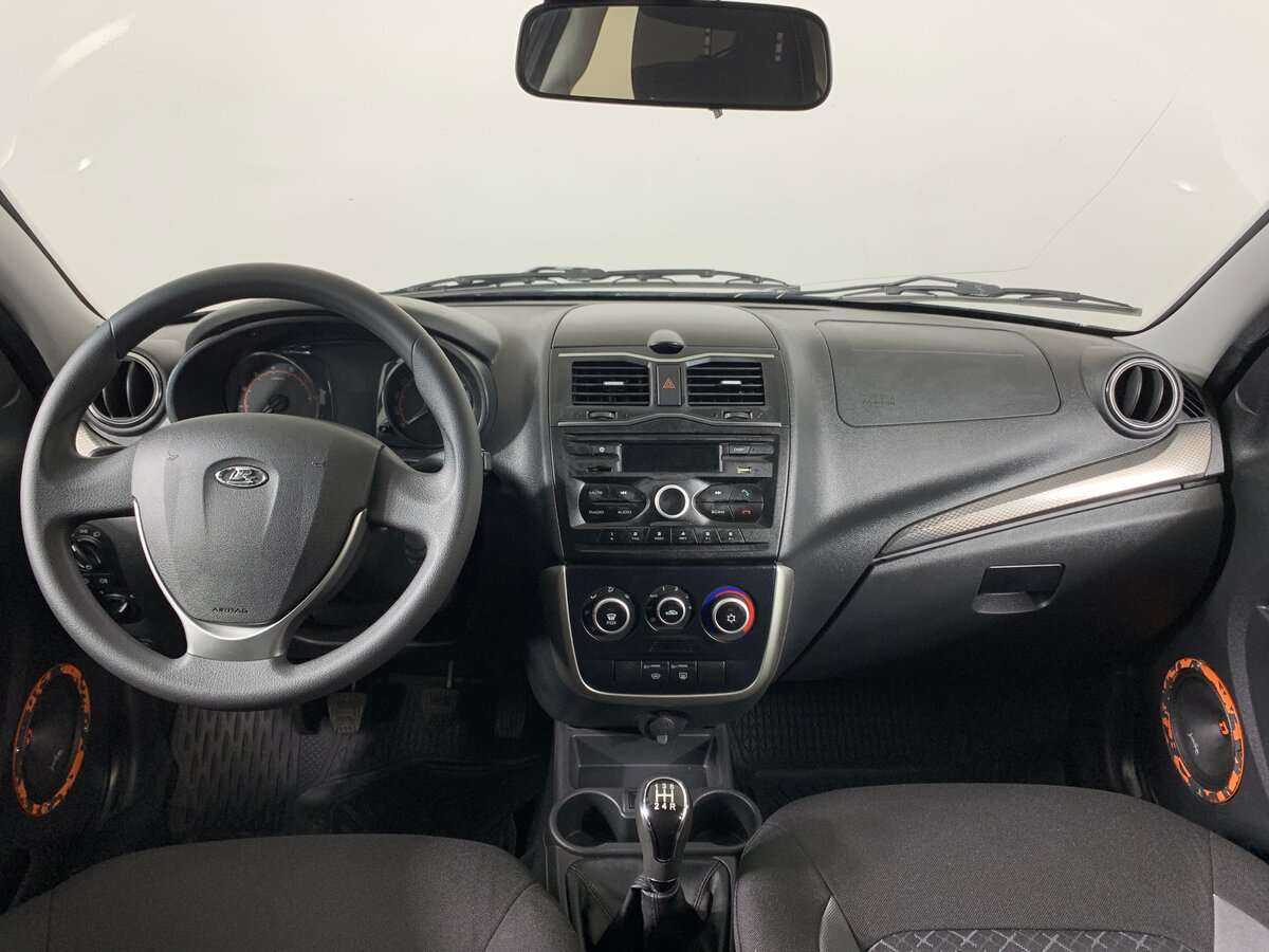 Lada (ВАЗ) Granta с пробегом — 2018 год. Фото: #9