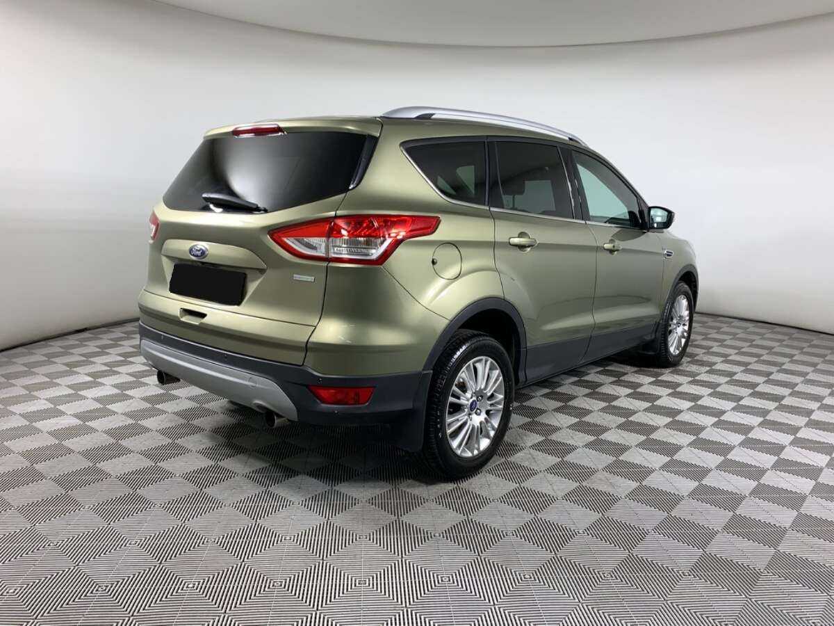 Ford Kuga с пробегом — 2014 год. Фото: #4